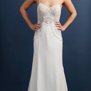Flora Bridal Eve Wedding Gown